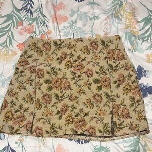 SHEIN Beige Mini Skirt with Pink and Green Floral Tapestry